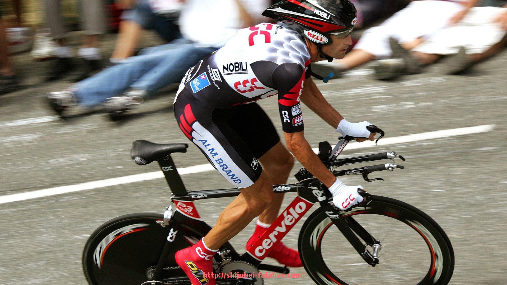 世俱杯直播-世俱杯球鞋科技专利数量对比图表及行业竞争态势分析