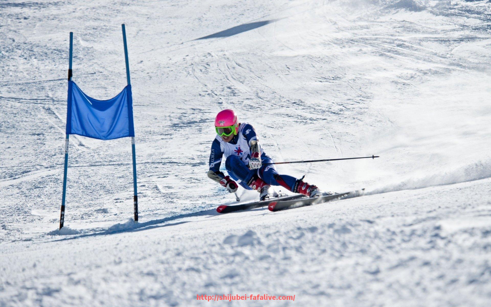 世俱杯直播-火箭队与湖人队经典比赛回放与战术解析